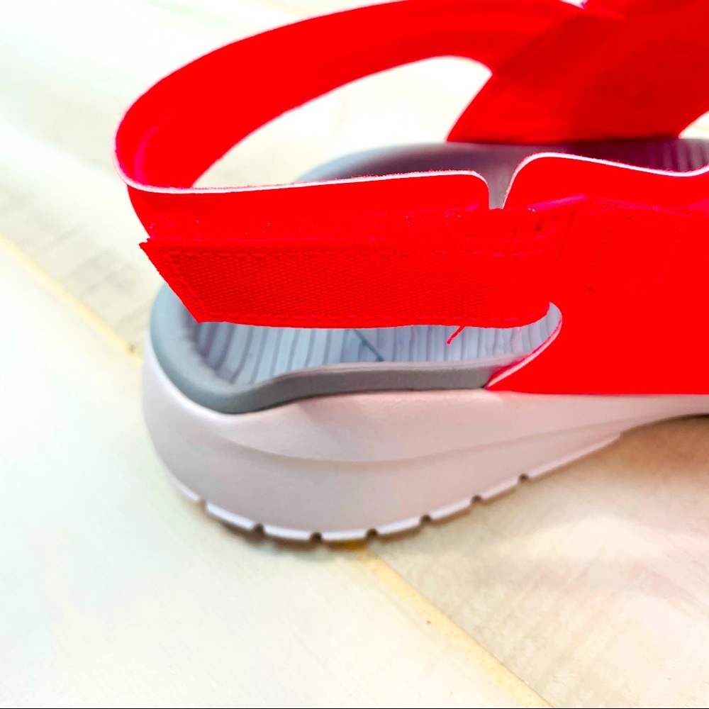NWOT Nike Tanjun Double Strap Sandals Sz 9 - Picture 7 of 8